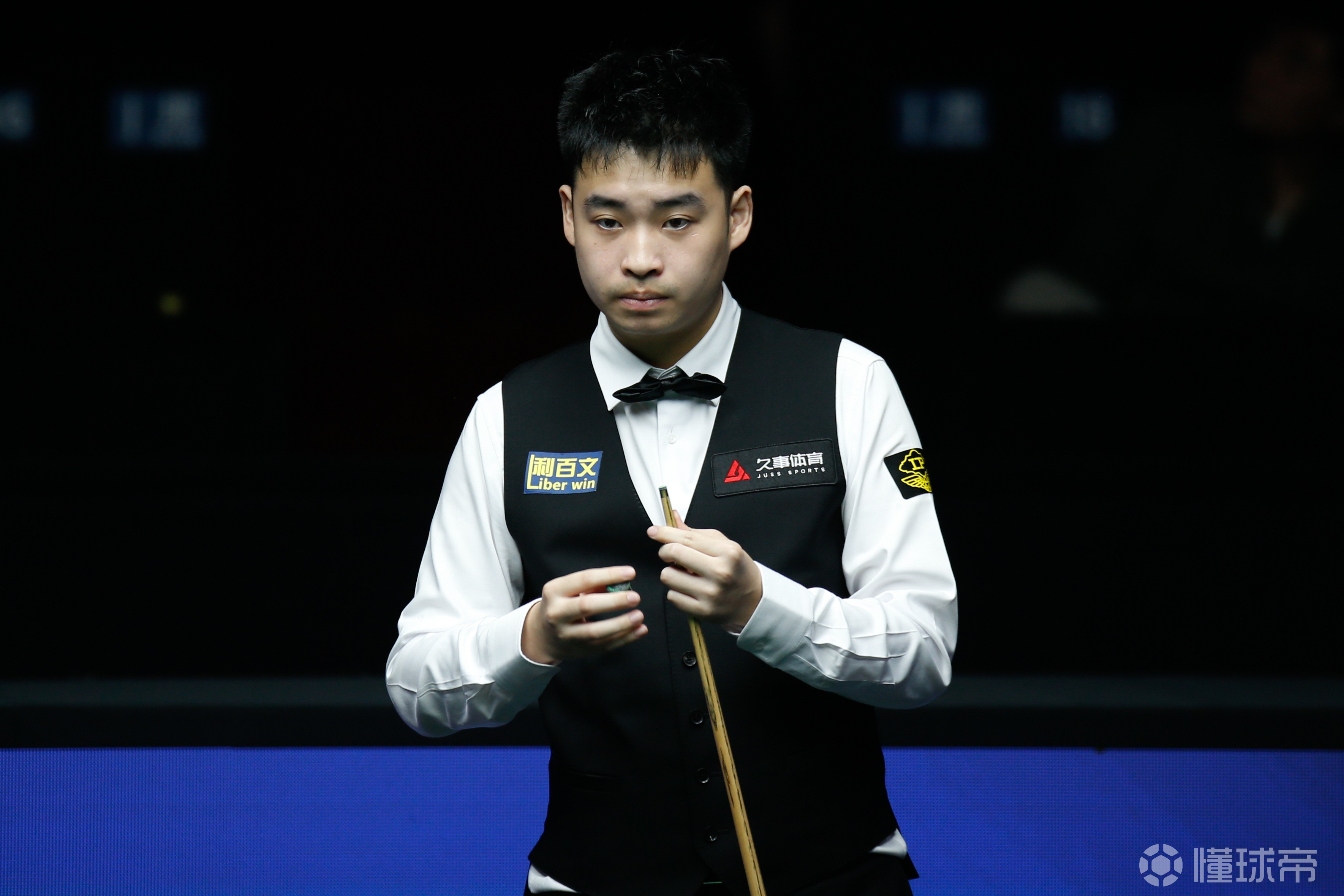 动的剧烈反 动的剧烈反